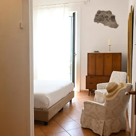 Paradisea Theatre Apartament *